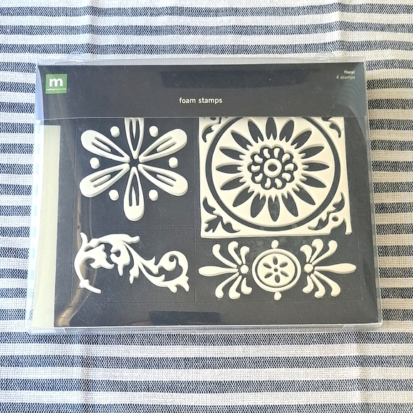 New VTG Making Memories Floral Foam Stamps Set of 4 DIY Crafting & Decorating - Picture 2 of 5